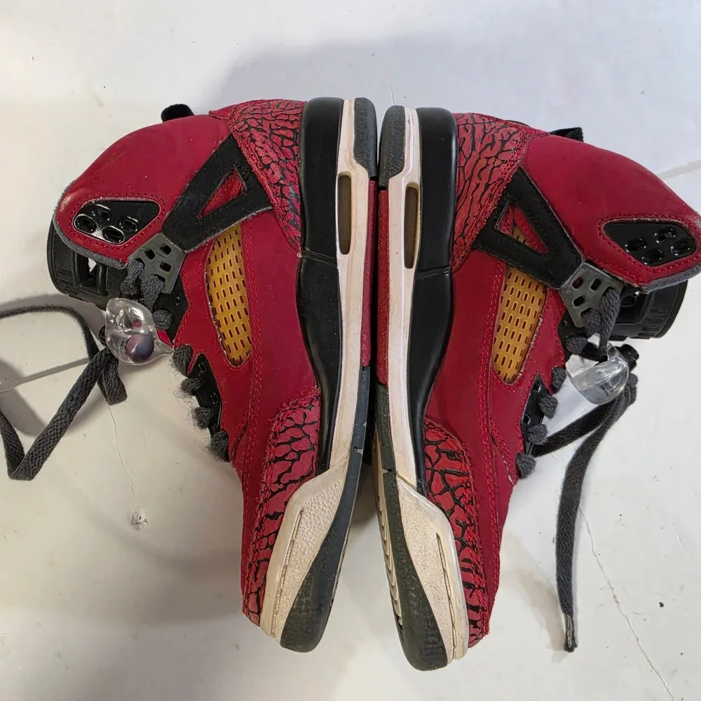 Jordan Spizike Gym Red Black Grey Sneakers 317321-601 Kids Size 3.5Y